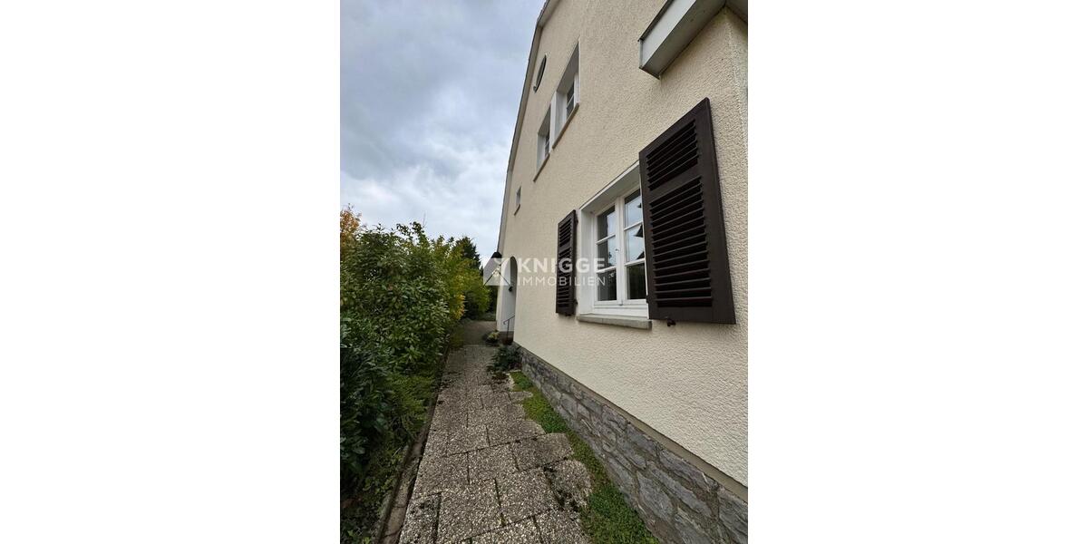 +++ 3419 - Modernisiertes EFH mit großem Garten in GL-Heidkamp +++ 4 zimmer