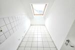 Helle 2-Zimmer-Dachgeschosswohnung mit Balkon in Raderberg 2 zimmer
