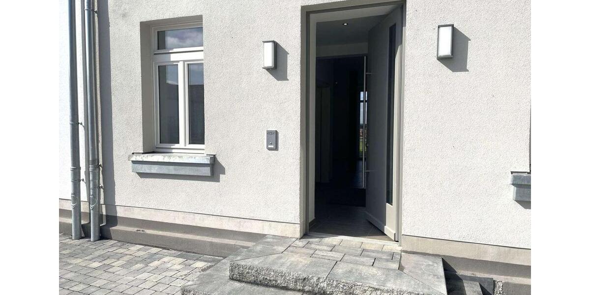 Einfamilienhaus Lohmar - 5 Zimmer, 219 m&sup2;, 2.737&euro; | Angebot:24589822