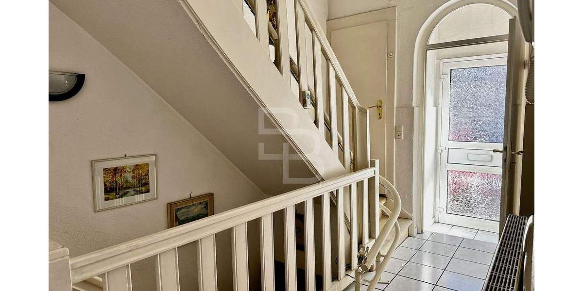 Reihenmittelhaus Köln Mauenheim - 4 Zimmer, 120 m&sup2;, 599.000&euro; | Angebot:24042425