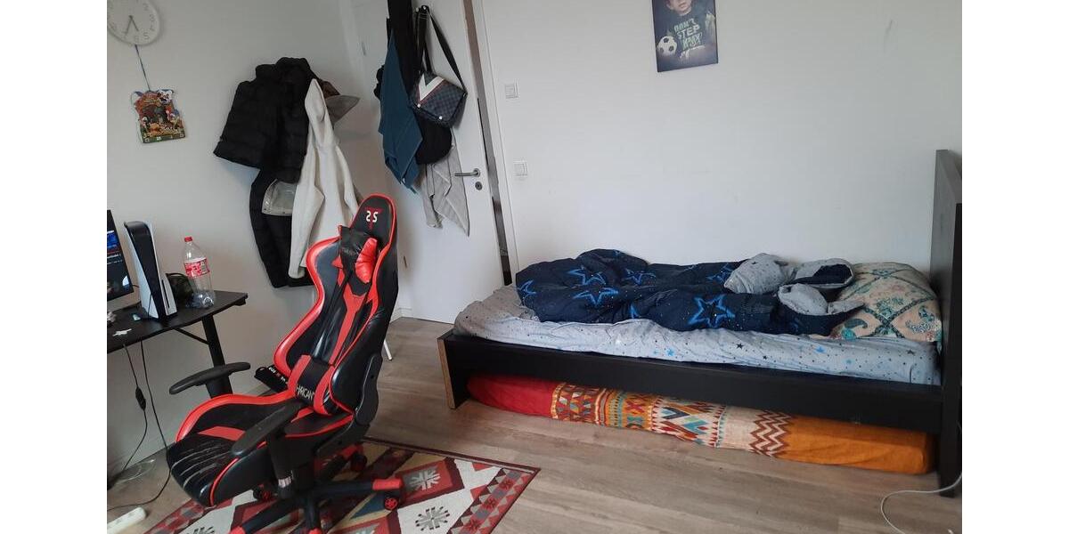 Etagenwohnung Grevenbroich - 3 Zimmer, 75 m&sup2;, 931&euro; | Angebot:26198683