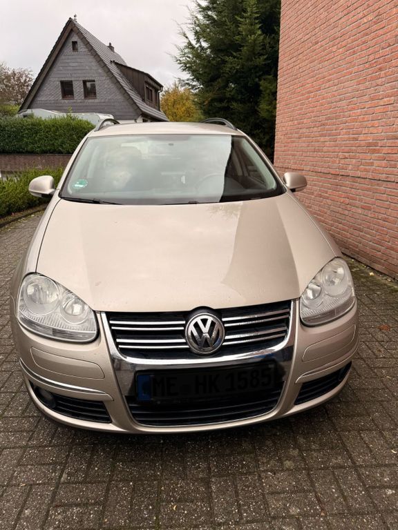 VW Golf 125.200 km 2.500 € Ratingen 40885
