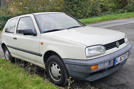 VW Golf III 71.000 km 4.500 € Much 53804