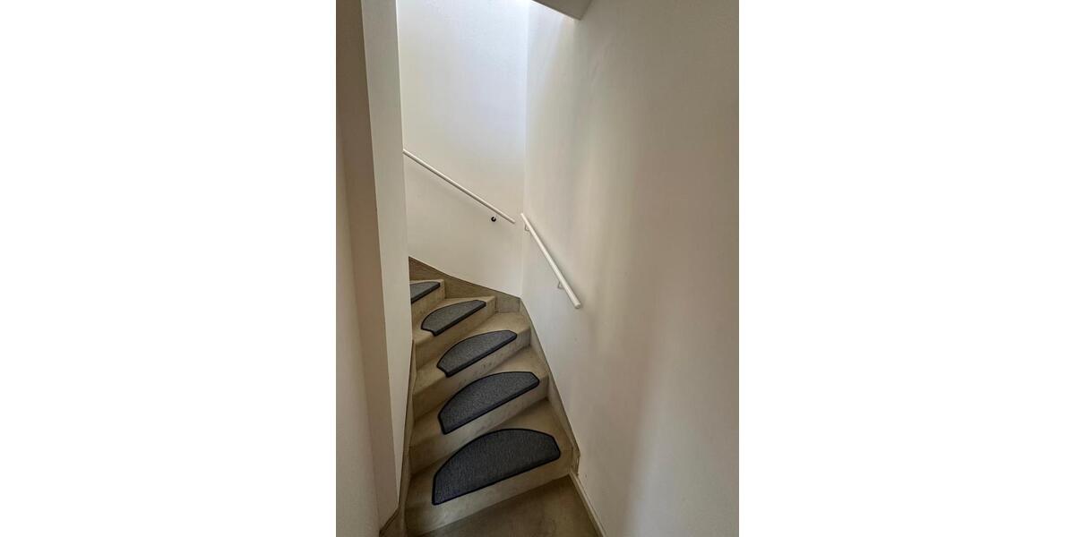 Dachgeschoßwohnung Neuss Gnadental - 2 Zimmer, 54 m&sup2;, 650&euro; | Angebot:25404219