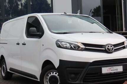 Toyota Proace 37.198 km 18.900 € Neuss 41469