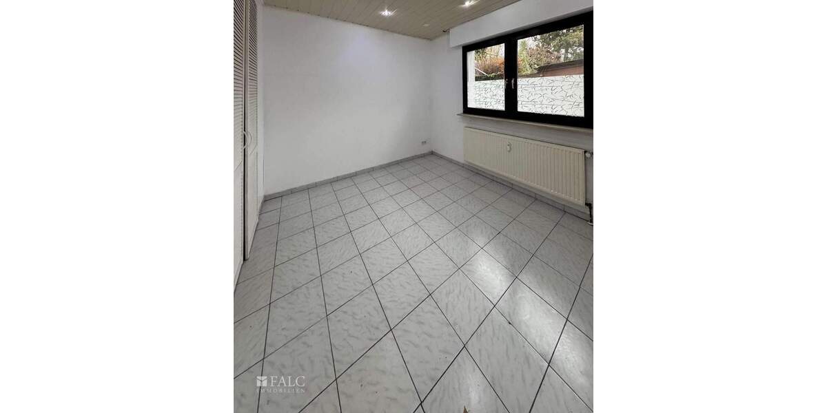 Etagenwohnung Bergheim Glessen - 7 Zimmer, 214 m&sup2;, 469.000&euro; | Angebot:24114363