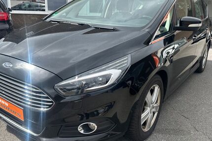 Ford S-Max 284.600 km 6.880 &euro; Düsseldorf 40549