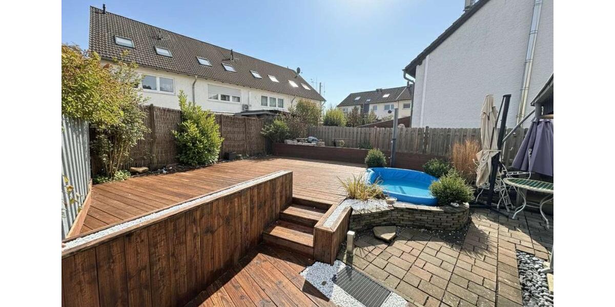 Charmante Doppelhaushälfte mit Wintergarten, Garten und vielseitigen Nutzungsmöglichkeiten 5 zimmer