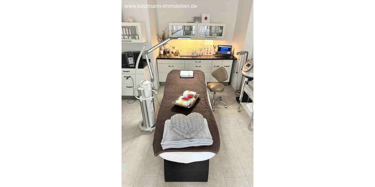 Gewerbeobjekt Kerpen Sindorf - 4 Zimmer, 109 m&sup2;, 952&euro; | Angebot:20968241