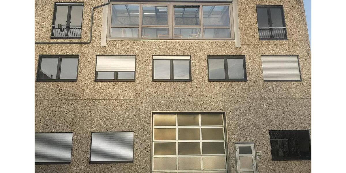 Büro-Praxis-Agentur-Arbeiträume-Atelierräume zimmer