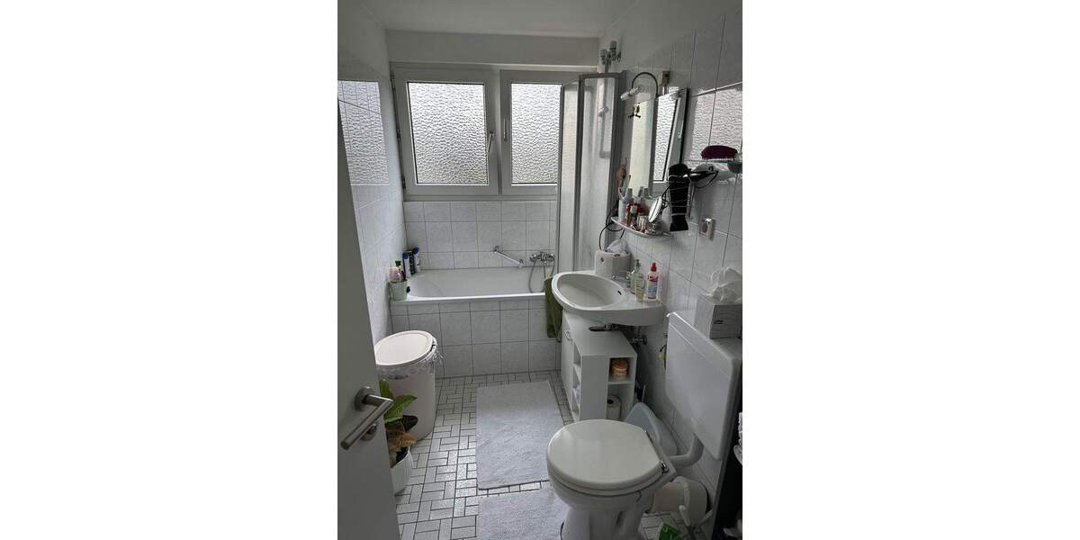 Etagenwohnung Bergisch Gladbach Heidkamp - 2 Zimmer, 48 m&sup2;, 150.000&euro; | Angebot:25277859