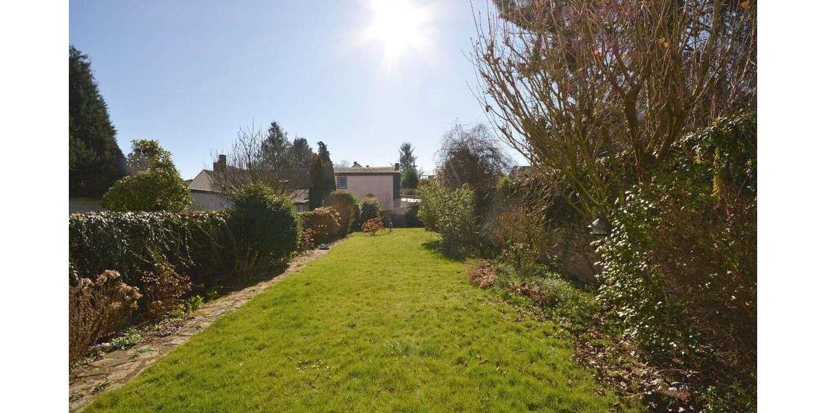 Einfamilienhaus Brühl - 7 Zimmer, 210 m&sup2;, 948.000&euro; | Angebot:25709846
