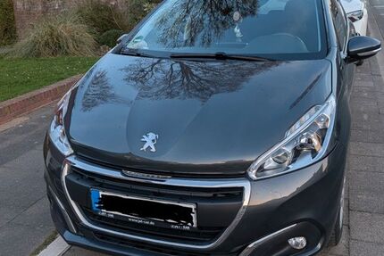Peugeot 208 62.800 km 8.200 &euro; Bergheim 50126