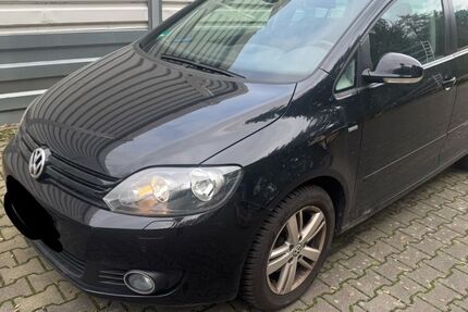 VW Golf 98.741 km 2.950 &euro; Neuss 41460