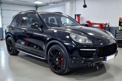 Porsche Cayenne 136.000 km 31.100 &euro; Köln 50737