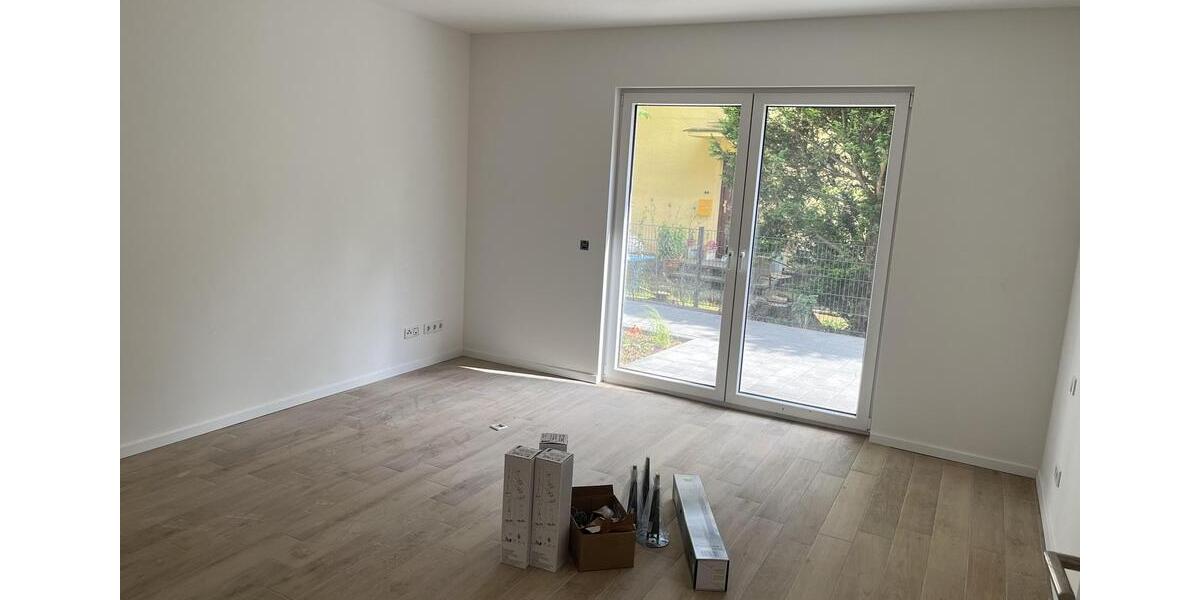 Etagenwohnung Köln Kalk - 3 Zimmer, 110 m&sup2;, 2.000&euro; | Angebot:26408974