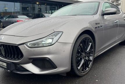 Maserati Ghibli 79.078 km 44.980 € Köln 50829