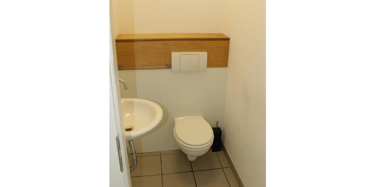 Gewerbeobjekt Düsseldorf Stadtbezirk 8 - 8&euro; | Angebot:26074309