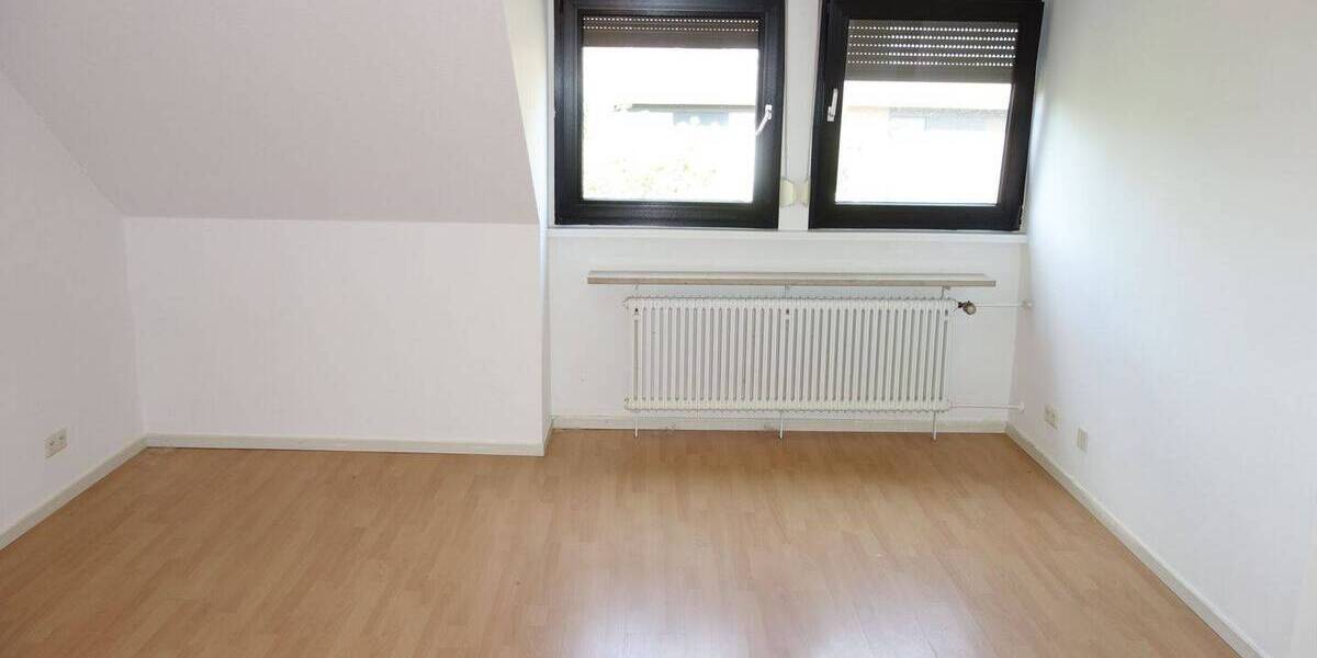 Mehrfamilienhaus, Wohnhaus Düsseldorf Hubbelrath - 7 Zimmer, 237 m&sup2;, 870.000&euro; | Angebot:26417364