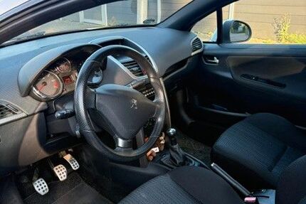Peugeot 207 100.000 km 3.500 &euro; Dormagen 41539