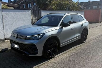 VW Tiguan 22.000 km 46.350 &euro; Pulheim 50259
