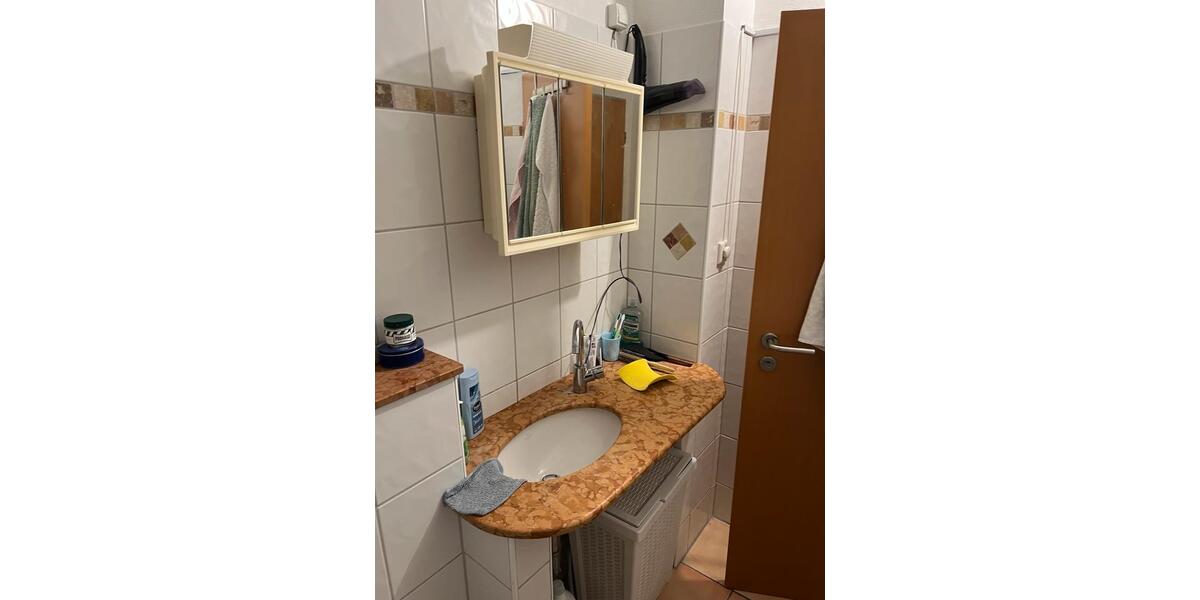 Etagenwohnung Ratingen Homberg - 1 Zimmer, 38 m&sup2;, 430&euro; | Angebot:24743542