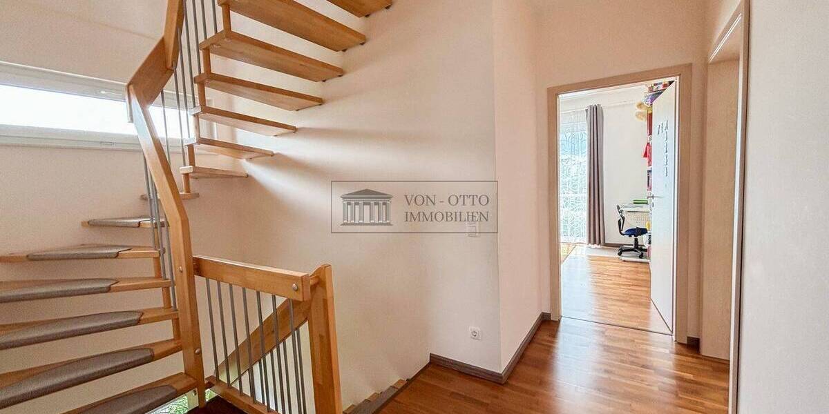 Mehrfamilienhaus, Wohnhaus Wesseling Keldenich - 6 Zimmer, 195 m&sup2;, 989.999&euro; | Angebot:26892915