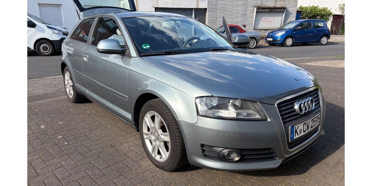 Audi A3 180.350 km 7.250 &euro; Köln 51147