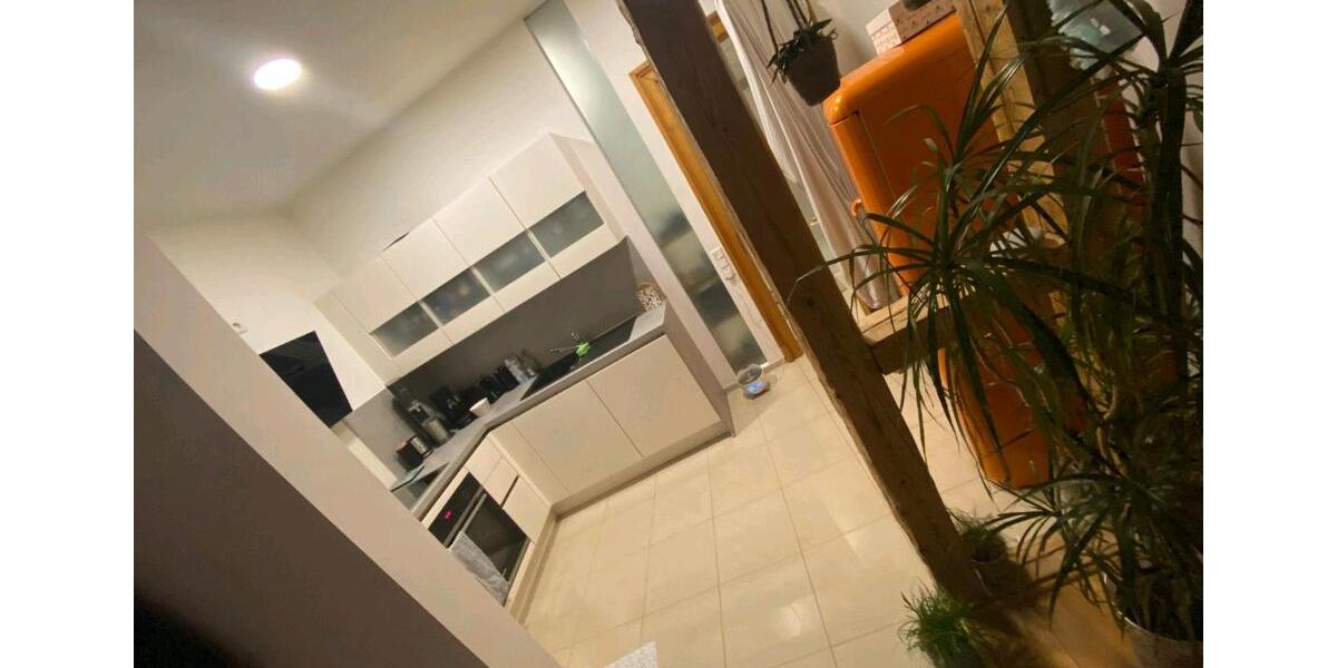 Erdgeschoßwohnung Remscheid Lüttringhausen - 1 Zimmer, 35 m&sup2;, 627&euro; | Angebot:26062592