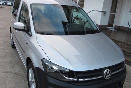 VW Caddy 90.800 km 13.300 &euro; Leverkusen 51371