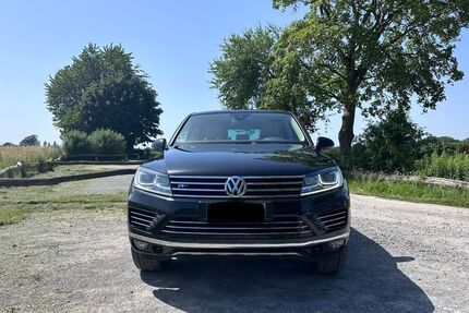 VW Touareg 142.000 km 20.900 &euro; Wülfrath 42489