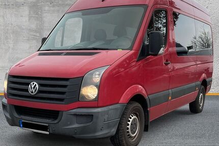 VW Crafter 195.000 km 15.950 € Köln 51103
