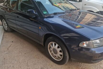 Audi A4 151.000 km 899 € Wuppertal 42283