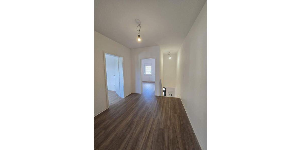 Erstbezug: Saniertes Stadthaus im Zentrum von Frechen 4 zimmer