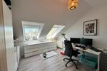 Dachgeschoßwohnung Solingen Burg - 4 Zimmer, 134 m&sup2;, 390.000&euro; | Angebot:27059303