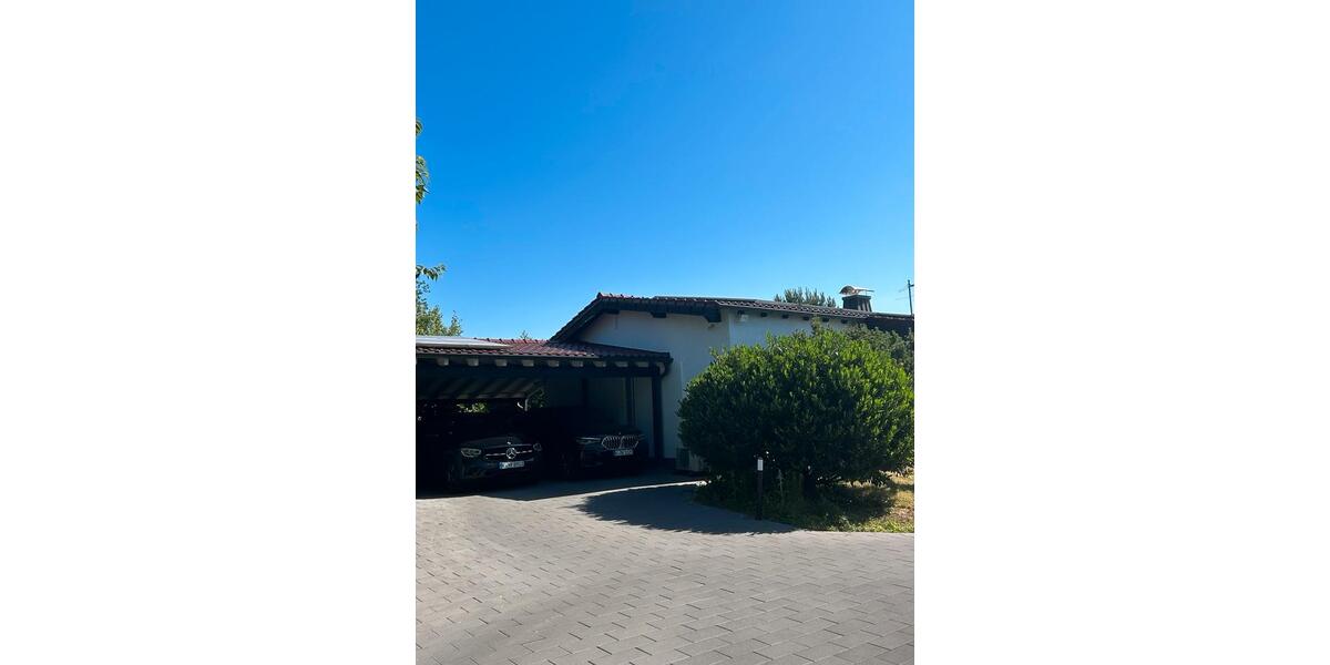 Raum Ruhe Luxus. Wohnen in Bergisch Gladbach 4 zimmer