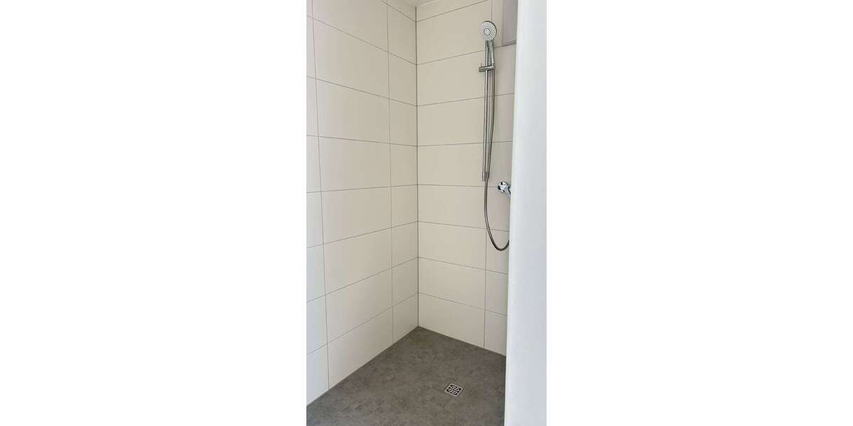 Etagenwohnung Leverkusen Schlebusch - 3 Zimmer, 77 m&sup2;, 1.350&euro; | Angebot:27153494