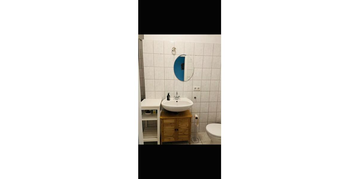 Dachgeschoßwohnung Düsseldorf Oberbilk - 2 Zimmer, 48 m&sup2;, 670&euro; | Angebot:25580137