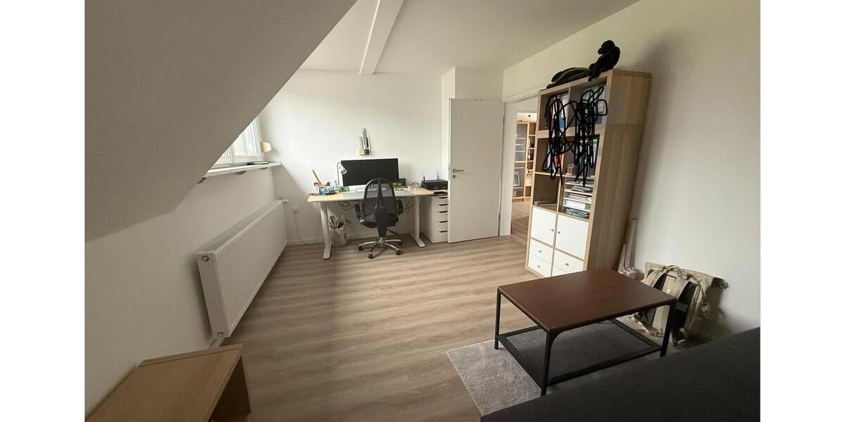 Doppelhaushälfte Leverkusen - 4 Zimmer, 135 m&sup2;, 2.350&euro; | Angebot:26041628