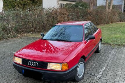 Audi 80 167.933 km 4.444 &euro; Düsseldorf 40219