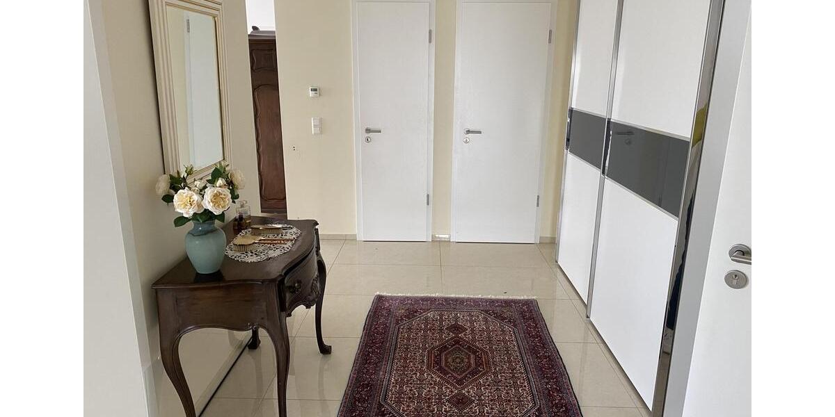 Etagenwohnung Bergisch Gladbach Frankenforst - 3 Zimmer, 103 m&sup2;, 1.450&euro; | Angebot:25712267