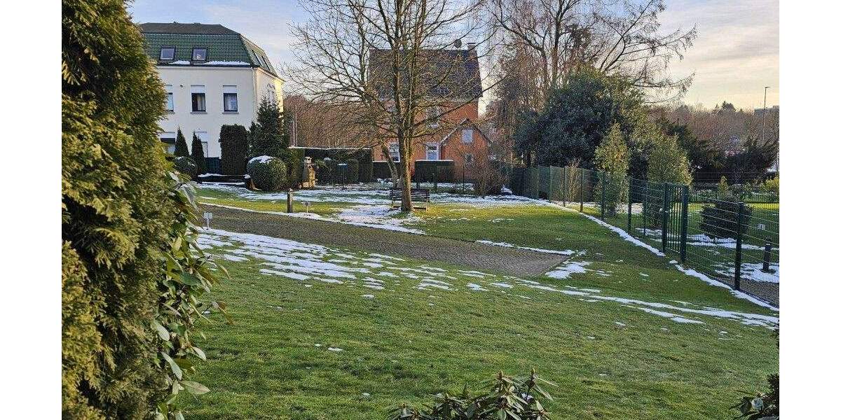 Ihr neues Zuhause in Solingen Wald – Schönes Baugrundstück in Sackgasse zimmer