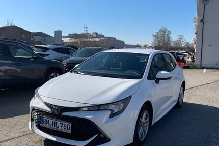 Toyota Corolla 74.000 km 15.750 &euro; Köln 50825