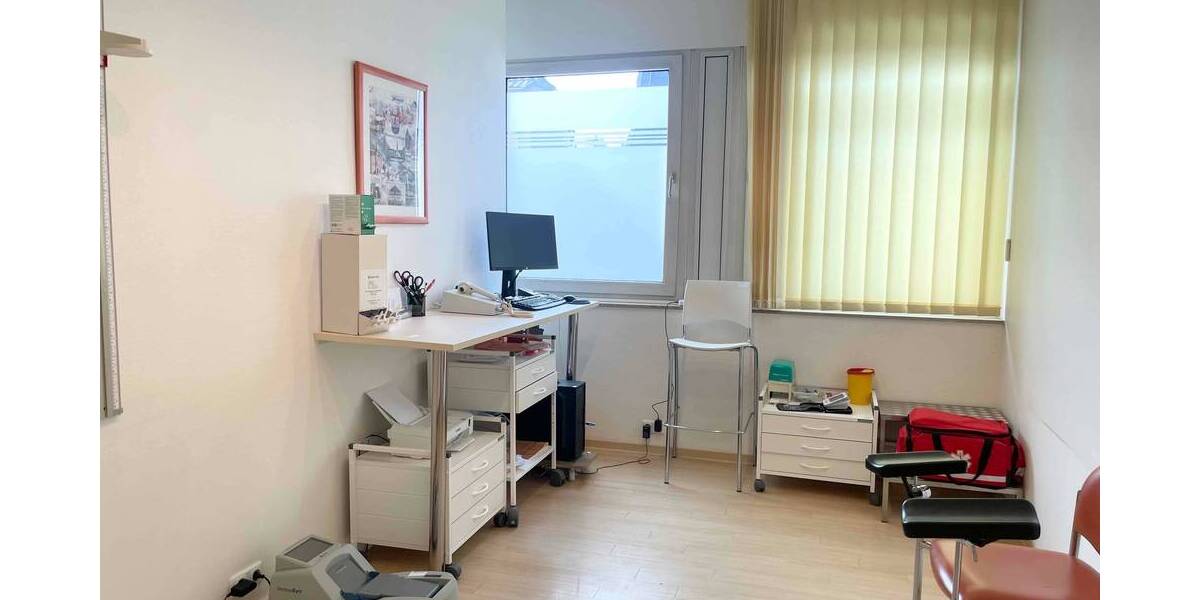 Gewerbeobjekt Leichlingen (Rheinland) Leichlingen - 1 Zimmer, 414 m&sup2;, 920.000&euro; | Angebot:24112043