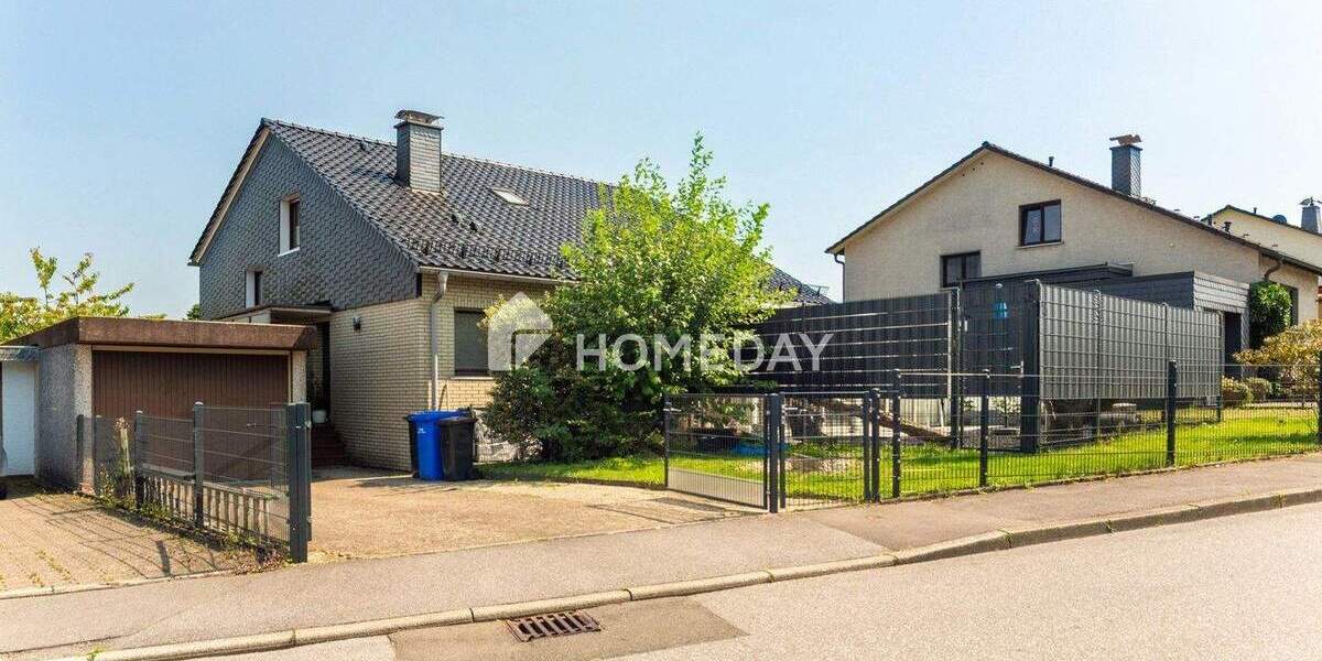 Modernisiertes Einfamilienhaus mit separater Einliegerwohnung und großem Grundstück 7 zimmer