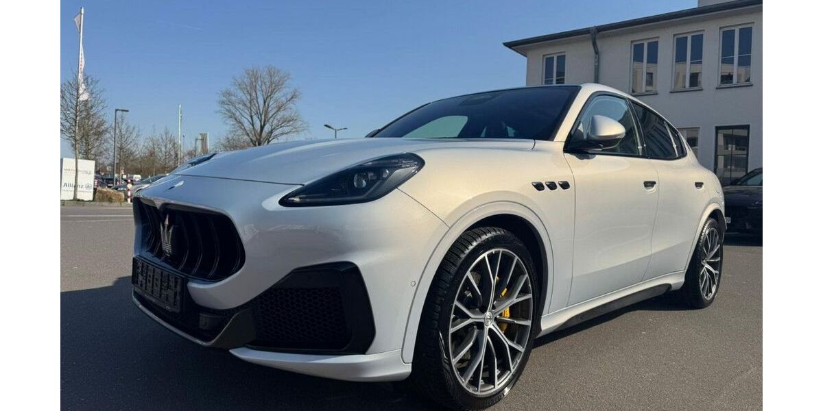Maserati Grecale 61.800 km 68.980 &euro; Köln 50829