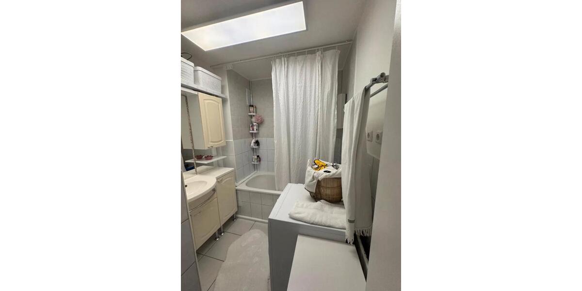 Erdgeschoßwohnung Bergisch Gladbach - 2 Zimmer, 65 m&sup2;, 220.000&euro; | Angebot:24732767