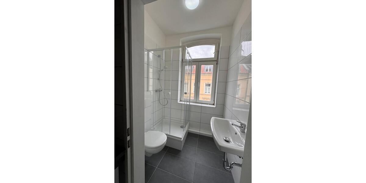 Etagenwohnung Köln Ehrenfeld - 17 Zimmer, 28 m&sup2;, 790&euro; | Angebot:26439659