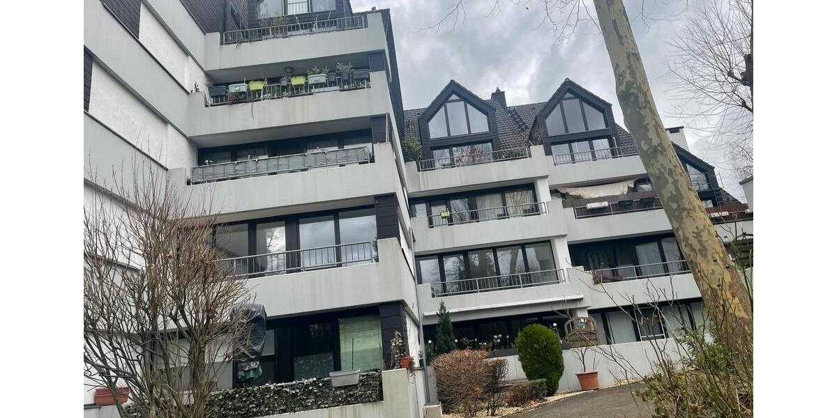 Etagenwohnung Bergisch Gladbach Alt-Frankenforst - 3 Zimmer, 94 m&sup2;, 1.570&euro; | Angebot:25478998