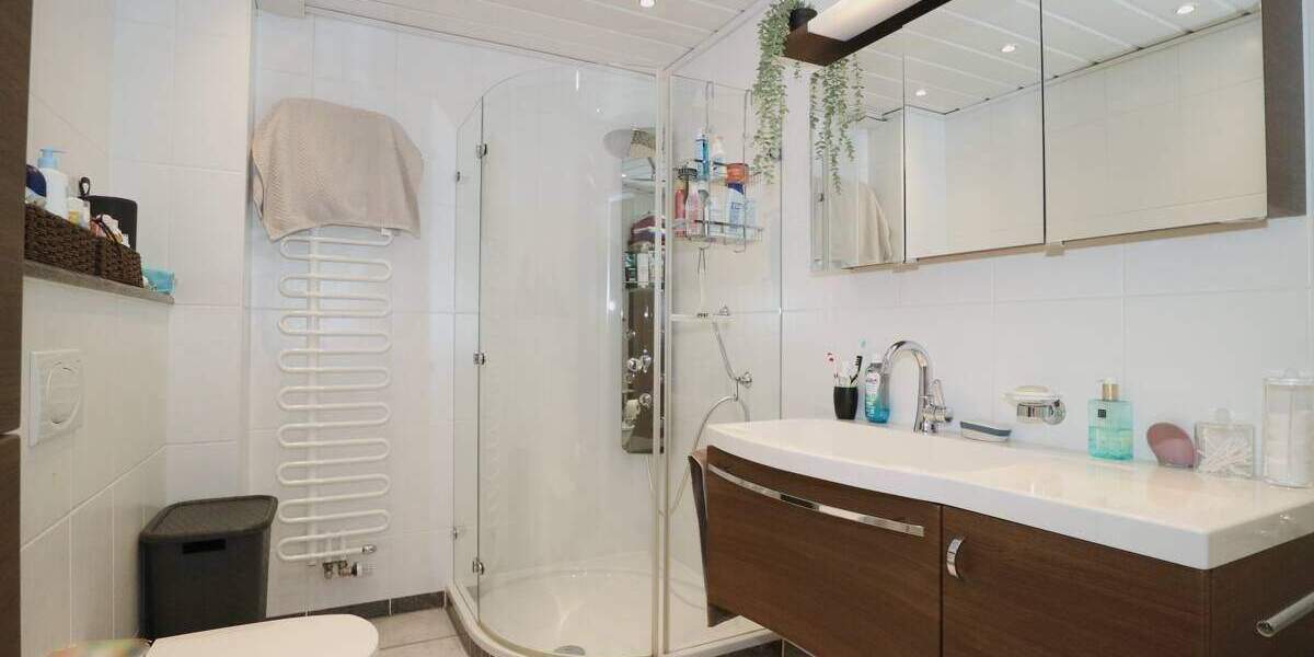 Etagenwohnung Dormagen / Feste Zons Zons - 3 Zimmer, 88 m&sup2;, 270.000&euro; | Angebot:25211889